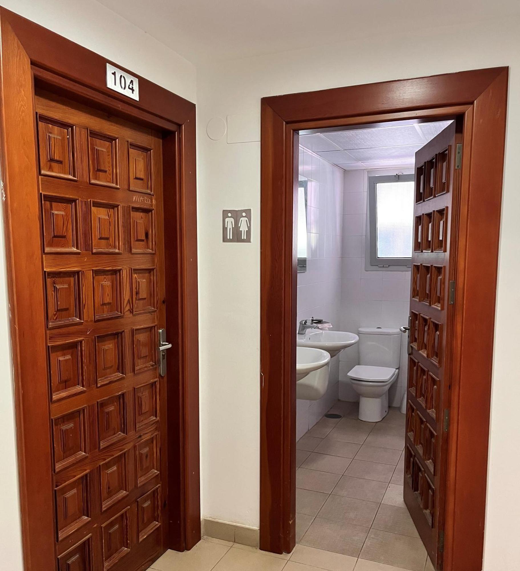 Albergue Zaragoza Camping Екстер'єр фото